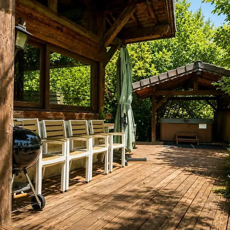 Adonis - Montriond, Morzine, Avoriaz Chalet Montriond